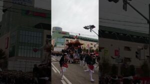 【#上手い ❗️#槍回し ❗️#大工方 #仁王 立ち❗️#決まる #カンカン場 ❗️#大手町 #懐かしの ひとコマ✨】